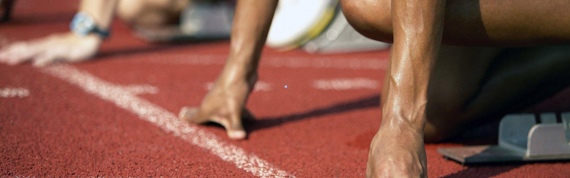 官方入口_猛龙新秀迪克爆发斩获两双，官媒海报庆贺篮板生涯新高