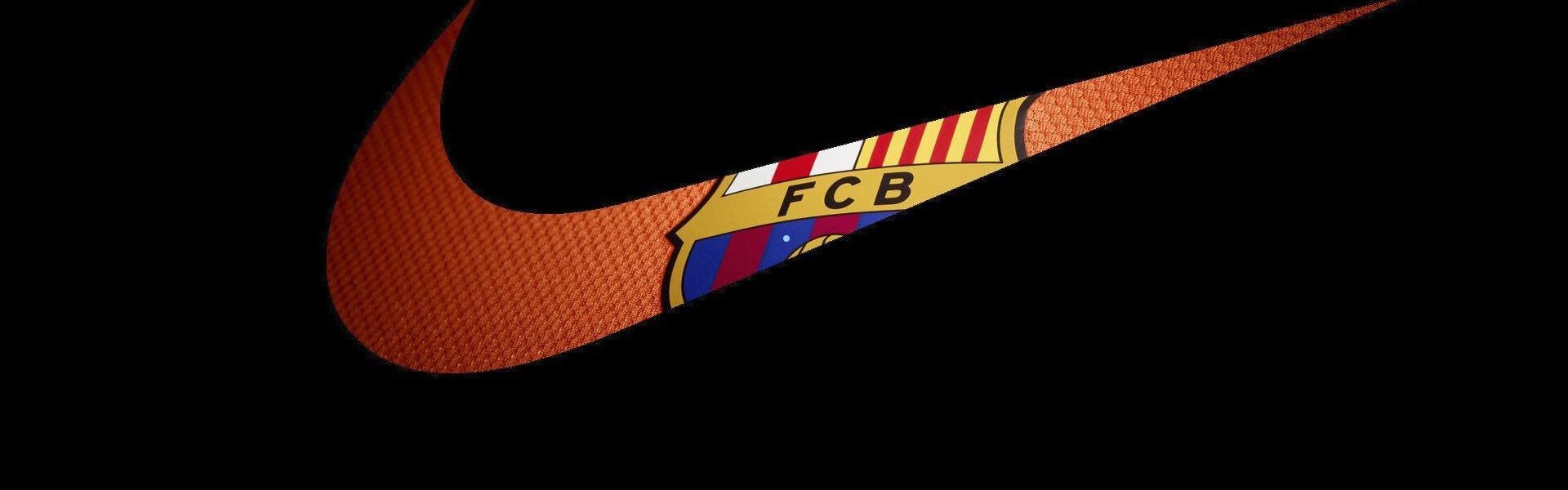 【电子试玩】战靴更迭藏深意！热身赛致敬老友埃利斯，正赛披科比战靴，库里用脚步书写篮球传承